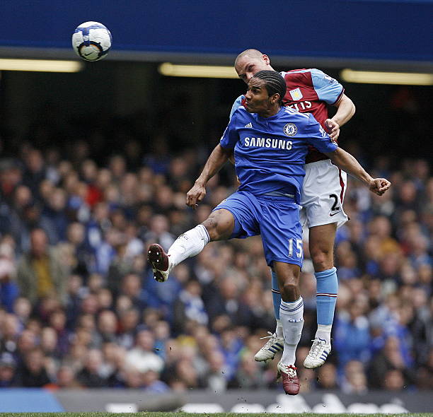 的亮眼表现 的亮眼表现