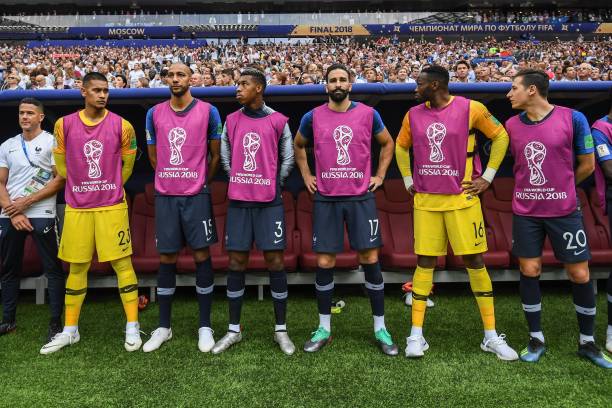 都将受到严 都将受到严