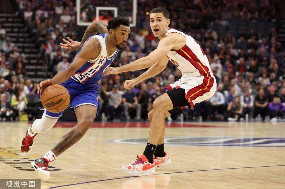 他积极参与 他积极参与